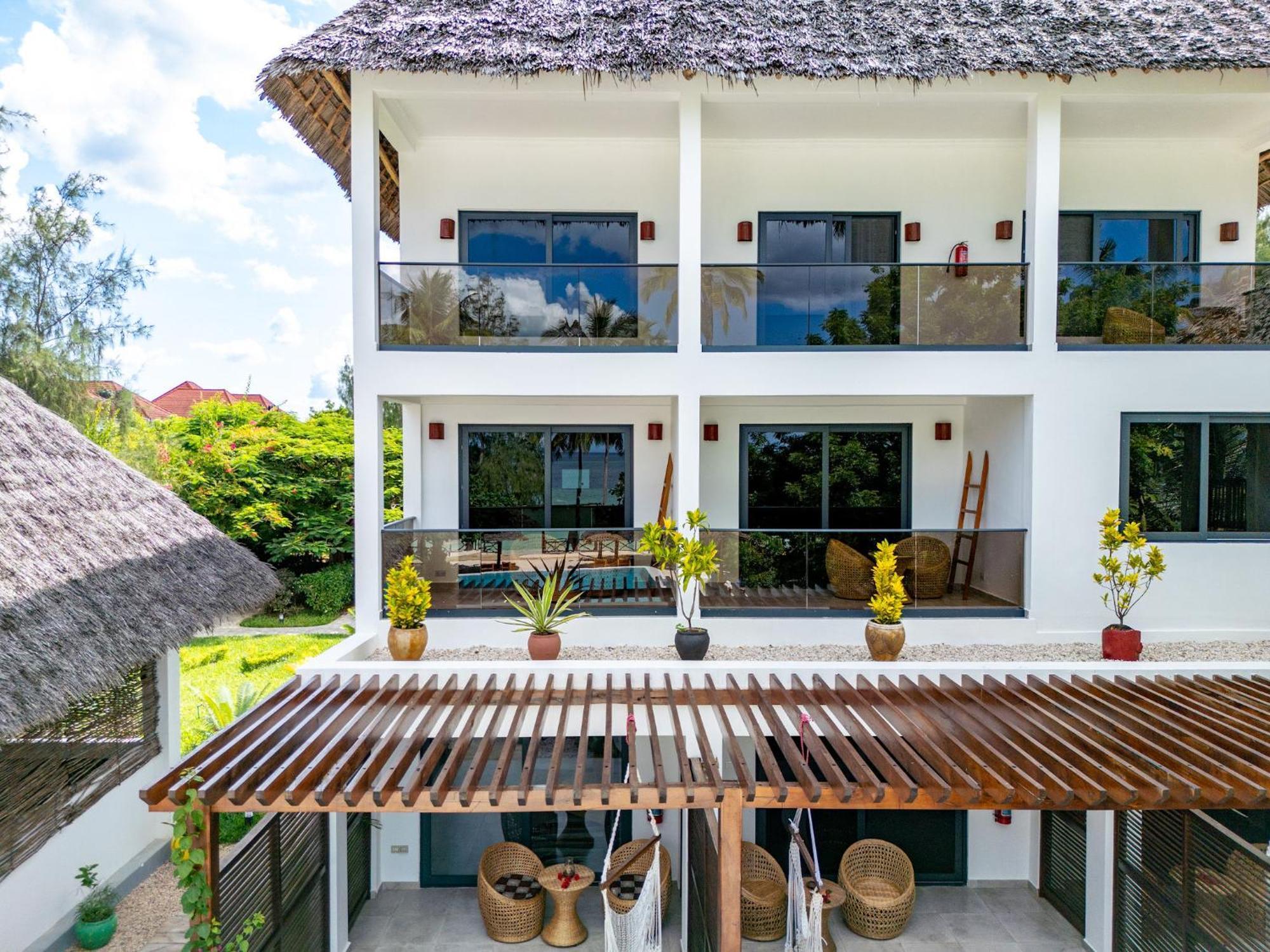 Manolo Beach Resort ウロア 部屋 写真