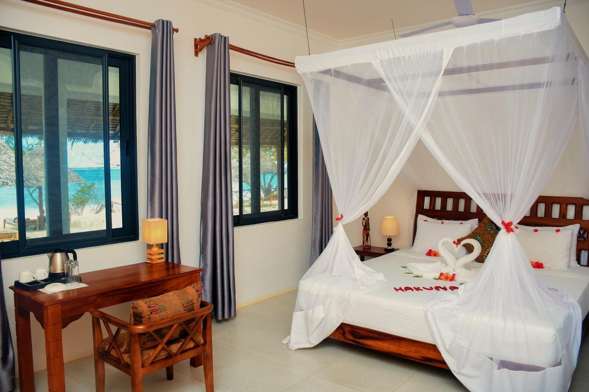 Manolo Beach Resort ウロア エクステリア 写真