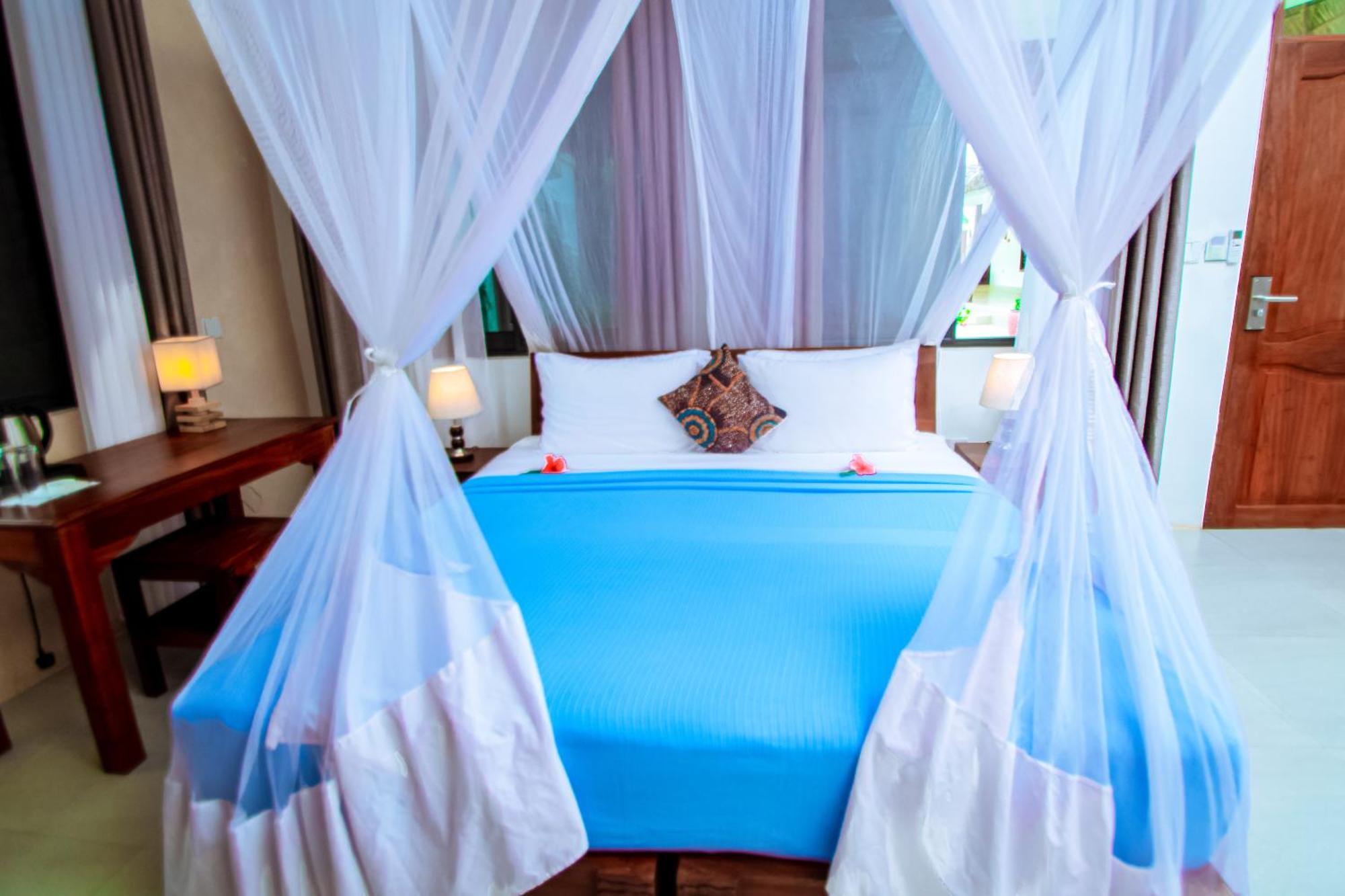 Manolo Beach Resort ウロア エクステリア 写真